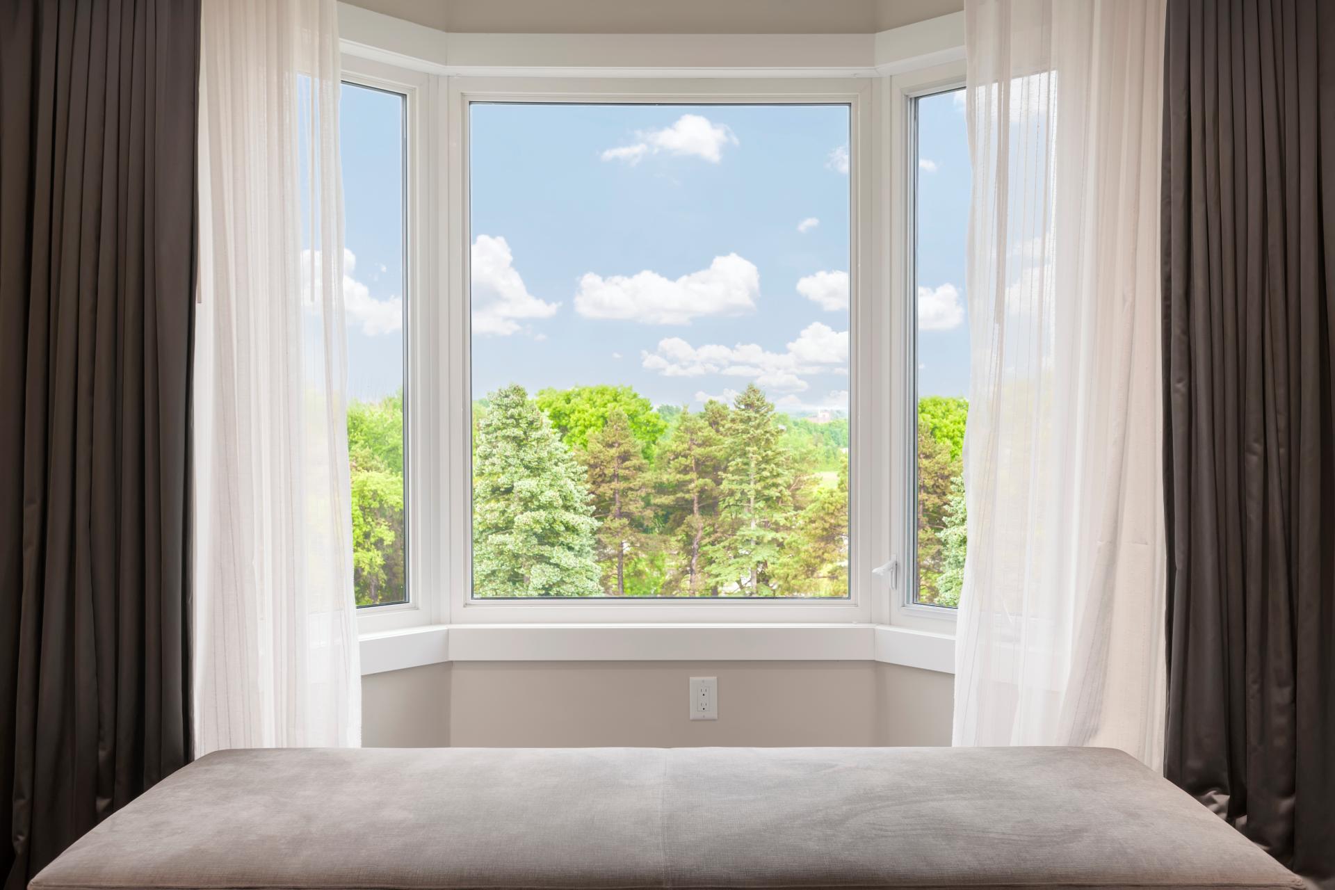 Find the Perfect Window Coverings For Your Bay Window