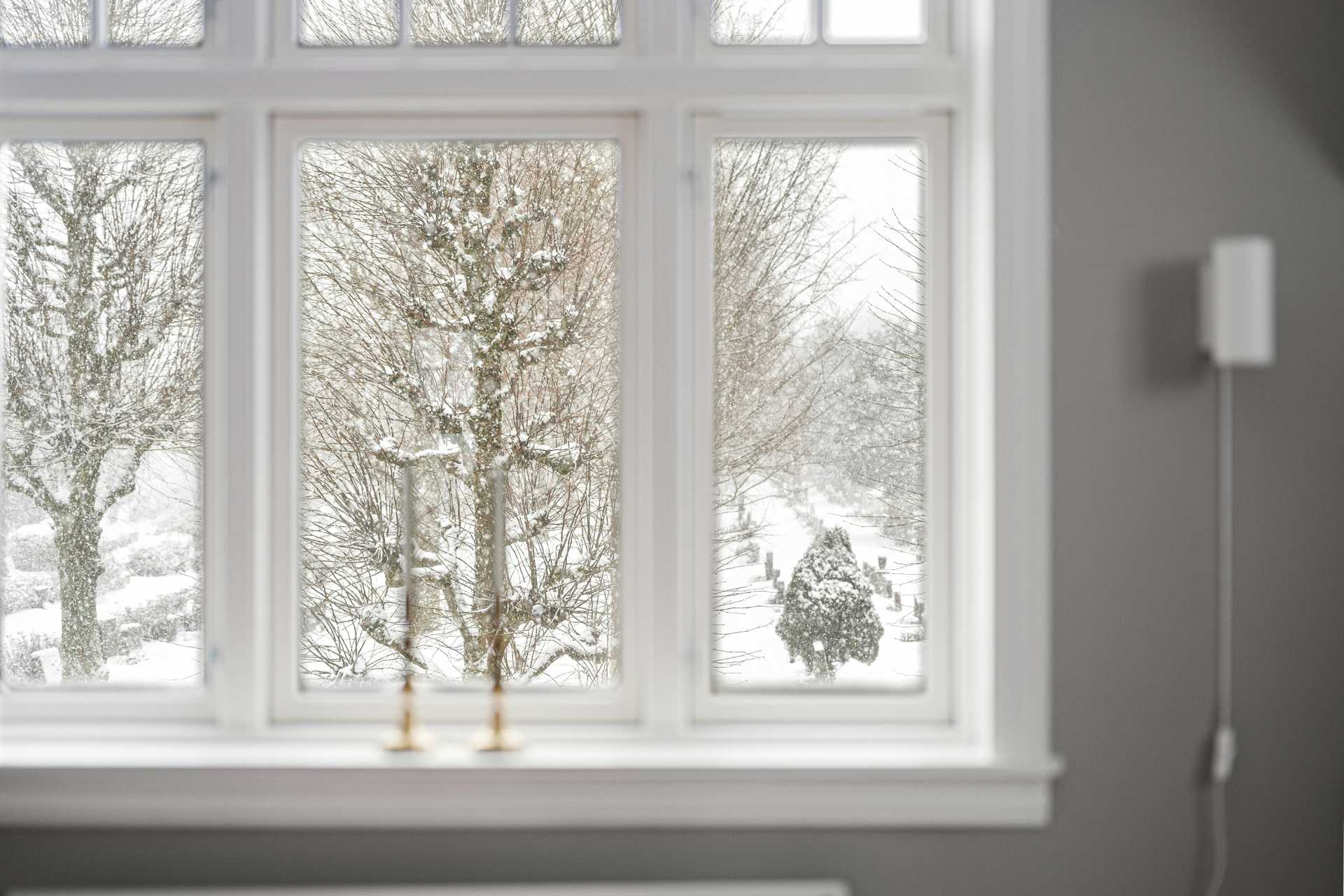 Why Drafty Windows Cause Your Furnace to Work Overtime in Winter - Custom Window Designs